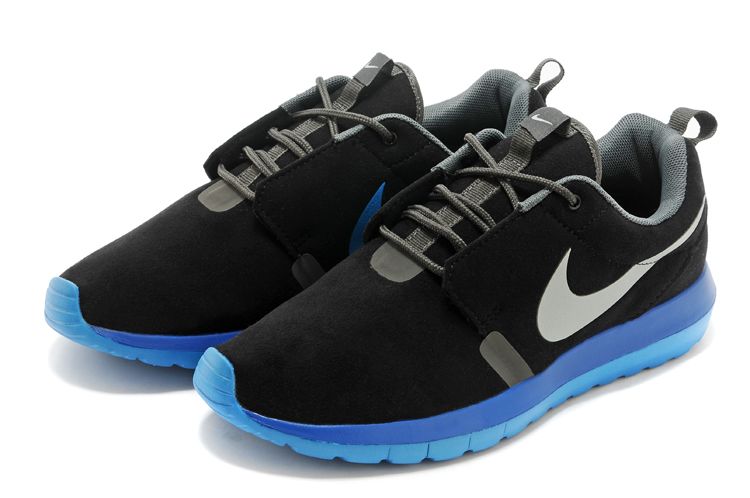 NIKE ROSHERUN NM 3M fur bleu noir nouvelles chaussures (1)